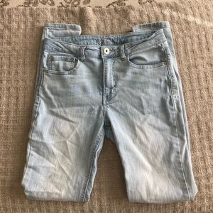 Women’s Rue 21 High Rise Jegging Size 6R Light Blue/White GUC